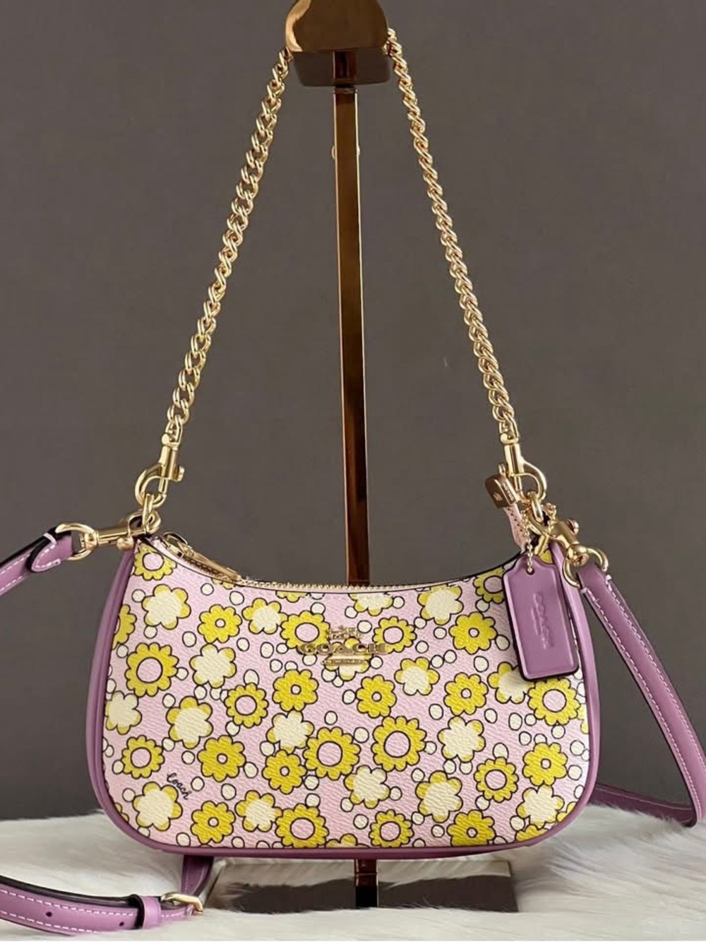 CBG64 - Coach Teri Mini Crossbody Bag With Floral Print